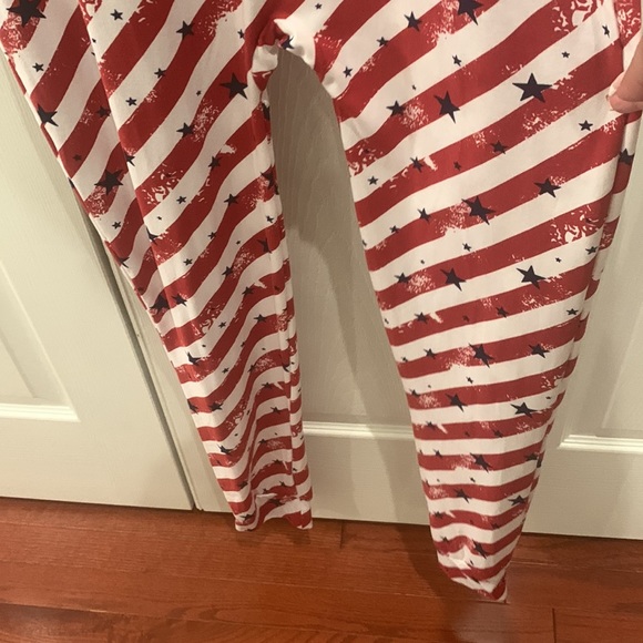 NWT Patriotic Jumpsuit/Onesie - Picture 5 of 10